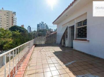 Casa · 400m² · 3 Quartos · 2 Vagas · Casa à venda - em Petrópolis