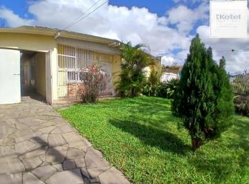 Casa · 110m² · 3 Quartos · 3 Vagas · Ampla casa com patio no bairro Rubem Berta .