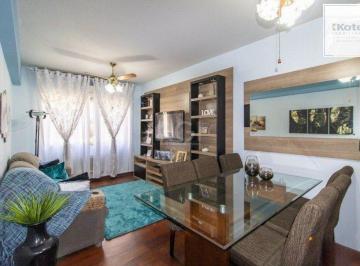 Apartamento · 78m² · 2 Quartos · 1 Vaga · Apartamento de 77m², Bairro Menino Deus