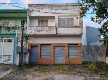 Casa · 215m² · 3 Quartos · 6 Vagas · Casa/Sobrado  com apartamento e loja, estacionamento, a venda no Bairro Jardim I