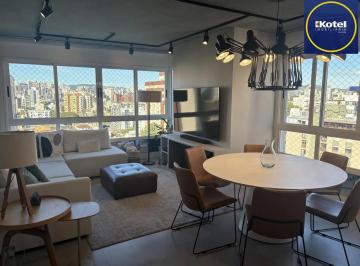 Apartamento · 93m² · 3 Quartos · 2 Vagas · 03 quartos finamente decorado com linda vista no Rio Branco