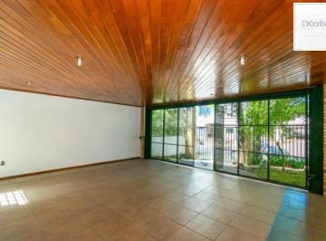 Casa · 234m² · 4 Quartos · 2 Vagas · Casa com 3 quartos, 1 suíte, 2 vagas, e 234m² à venda no bairro Tristeza