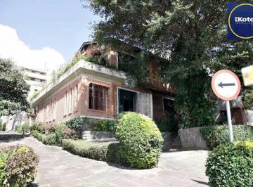 Casa · 243m² · 4 Quartos · 3 Vagas · Casa 04 dormitórios, 01suíte, locação,234m² privativos, Petrópolis/Porto Alegre