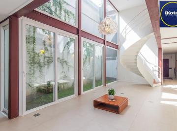 Casa · 450m² · 4 Quartos · 1 Vaga · Casa à venda Centro Histórico Porto Alegre