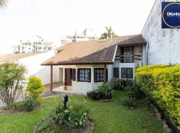 Casa · 179m² · 3 Quartos · 5 Vagas · Casa à venda - em Camaquã