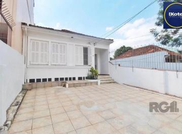 Casa · 120m² · 3 Quartos · 2 Vagas · Casa à venda - em Teresópolis