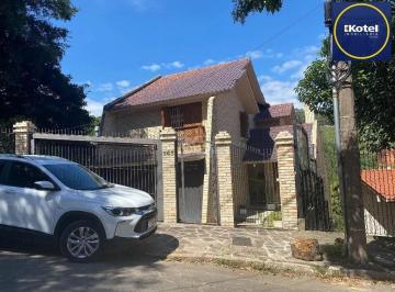 Casa · 336m² · 4 Quartos · Casa Para comprar , 336 m² por R$ 1.140.000,00 - Teresópolis - Porto Alegre/RS