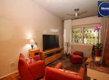 Casa · 129m² · 3 Quartos · 2 Vagas · Casa com 3 dormitórios no bairro Medianeira