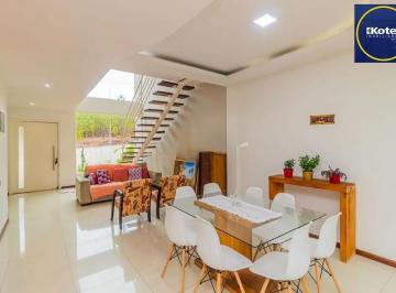 Casa · 272m² · 3 Quartos · 6 Vagas · Casa em Condomínio 3 dorms à venda Avenida Juca Batista, Hípica - Porto Alegre
