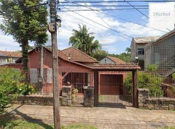 Casa · 200m² · 4 Quartos · 2 Vagas · Casa de 03 dormitórios com suite à venda no bairro Medianeira, Porto Alegre
