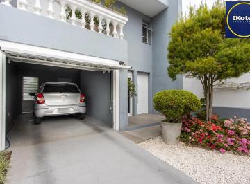 Casa · 233m² · 4 Quartos · 2 Vagas · Casa TODA Reformada à Venda  – Mobiliada