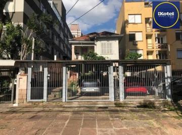 Terreno · 561m² · Terreno amplo com 8,80m²x63,50m² de área total, excelente localização no Bairro
