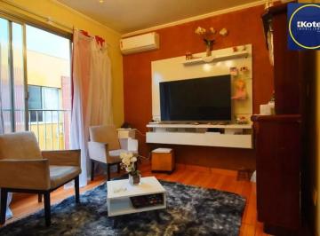 Apartamento · 90m² · 3 Quartos · Apartamento à venda com 90m², 3 quartos e sem vaga Av. Sertório - Navegantes