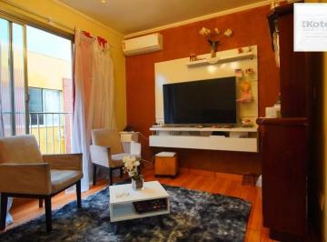 Apartamento · 90m² · 3 Quartos · Apartamento à venda com 90m², 3 quartos e sem vaga Av. Sertório - Navegantes