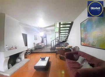 Casa · 195m² · 4 Quartos · 4 Vagas · Casa 4 quartos, 4 vagas Para Comprar , Com 195m2 no Passo Da Areia