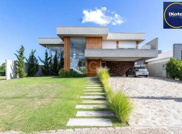Casa · 411m² · 3 Quartos · 6 Vagas · Casa Condominio para Venda - 380m², 3 dormitórios, sendo 3 suites, 6 vagas - Ter