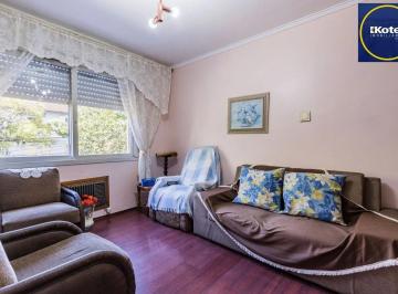 Apartamento · 56m² · 2 Quartos · 1 Vaga · Apartamento 2 quartos, 1º andar, sol da manhã, vaga coberta