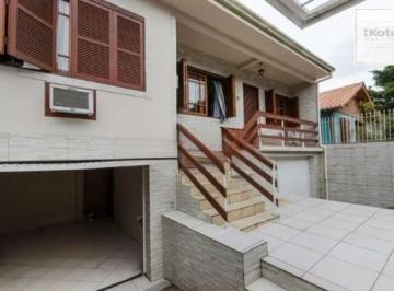 Casa · 245m² · 3 Quartos · 2 Vagas · Casa / sobrado no bairro Jardim Itu de 3 dormitórios e pátio com piscina