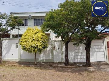 Casa · 259m² · 4 Quartos · 4 Vagas · Casa para Venda - 259m², 4 dormitórios, sendo 1 suites, 4 vagas - Coronel Aparíc
