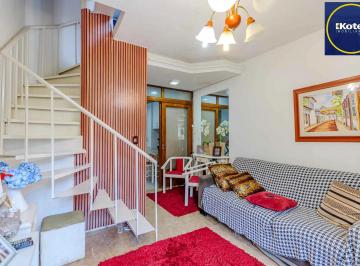 Casa · 73m² · 3 Quartos · 1 Vaga · Casa de 03 dormitorios no bairro Teresopolis