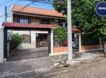 Casa · 300m² · 5 Quartos · 2 Vagas · Casa para Venda - 300m², 5 dormitórios, 2 vagas - Cavalhada