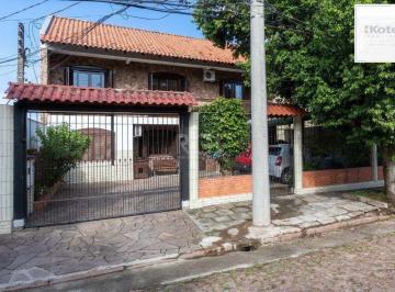 Casa · 300m² · 5 Quartos · 2 Vagas · Casa para Venda - 300m², 5 dormitórios, 2 vagas - Cavalhada