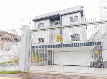 Casa · 255m² · 4 Quartos · 5 Vagas · Excelente casa de 254m² com 4 dormitórios sendo 3 suítes.
