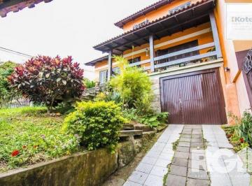 Casa · 216m² · 5 Quartos · 3 Vagas · Linda Casa com cinco dormitórios na Vila Nova
