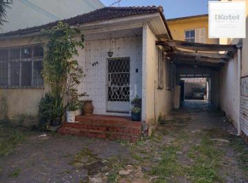 Casa · 200m² · 6 Quartos · 8 Vagas · Casa para Venda com 200m², bairro Nonoai