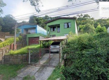 Casa · 280m² · 5 Quartos · 2 Vagas · Casa 280m² - 5 dormitórios, 4 banheiros, 2 vagas no bairro Cascata