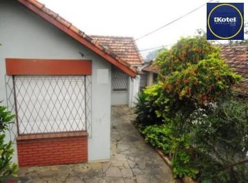 Casa · 74m² · 3 Quartos · 4 Vagas · Casa 3 dormitórios perto da PUC/Cristiano Fischer