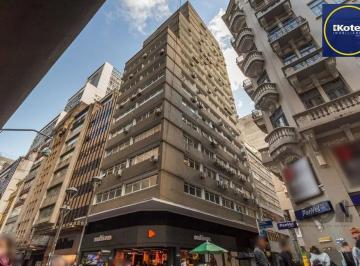 Comercial · 23m² · Sala comercial 23m² no Centro Histórico