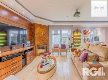 Casa · 257m² · 4 Quartos · 4 Vagas · EXCLUSIVIDADE Belíssima casa de 4 suítes + gabinete no condomínio fechado Terra