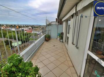 Apartamento · 94m² · 1 Quarto · Cobertura de 01 Dormitório No Bairro Tristeza Porto Alegre/RS