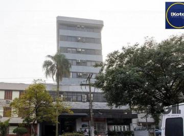 Comercial · 33m² · Comercial à venda - em Menino Deus