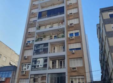 Apartamento · 106m² · 3 Quartos · Apartamento de 3 quartos no bairro Independência em Porto Alegre