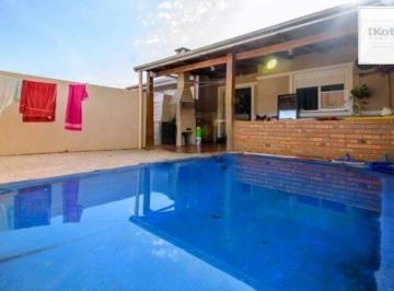 Casa · 51m² · 2 Quartos · 1 Vaga · Casa com piscina no bairro Hípica - Moradas do Sul
