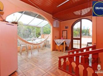 Casa · 164m² · 3 Quartos · 2 Vagas · Casa de 250m² Para comprar no Bairro Mont Serrat  Por R$1.120.000,00