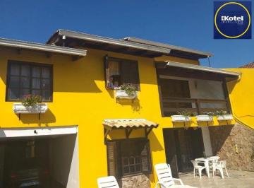 Casa · 200m² · 2 Quartos · 2 Vagas · Casa para Venda - 200m², 2 dormitórios, sendo 2 suites, 2 vagas - Ponta Grossa