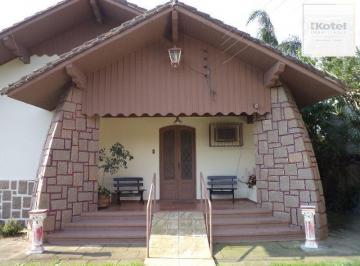 Casa · 160m² · 3 Quartos · 2 Vagas · Casa à venda - em Belém Novo