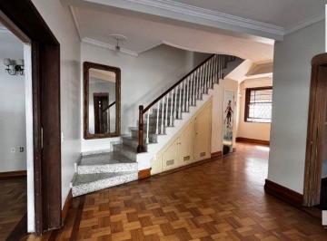Casa · 275m² · 4 Quartos · 1 Vaga · CASA A VENDA, AMPLA NA COMENDADOR BATISTA!