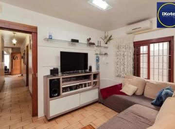 Casa · 200m² · 3 Quartos · 2 Vagas · Casa térrea  com 200m² privativos, 3 quartos, Rua Sylvio Sanson - Sarandi