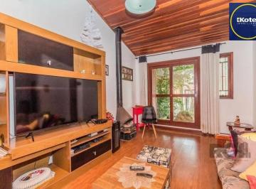 Casa · 207m² · 3 Quartos · 3 Vagas · Casa 207m² - 3 dormitórios, 3 vagas no bairro Vila Nova