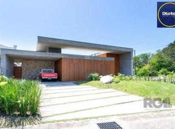 Casa · 389m² · 4 Quartos · 4 Vagas · A Casa Le Mans, uma residência térrea de esquina com 389,48m2 de área coberta