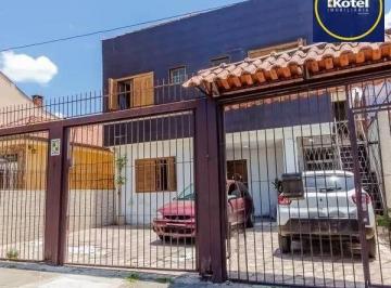 Casa · 296m² · 4 Quartos · 3 Vagas · Casa sobrado no Partenon de 4 dormitórios e 2 vagas