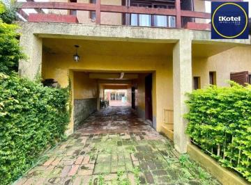Casa · 295m² · 3 Quartos · 4 Vagas · Casa à venda - em Coronel Aparício Borges