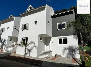 Casa · 240m² · 3 Quartos · 2 Vagas · Casa 3 quartos, suíte, 2 vagas, piscina, 240m² – Vila Nova POA/RS