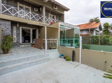 Casa · 172m² · 3 Quartos · 2 Vagas · Sobrado para Venda - 171.64m², 3 dormitórios, sendo 1 suites, 2 vagas - Jardim I