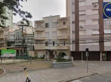 Apartamento · 86m² · 2 Quartos · Apartamento no Centro térreo de 2 dormitórios com 2 pátios DESOCUPADO