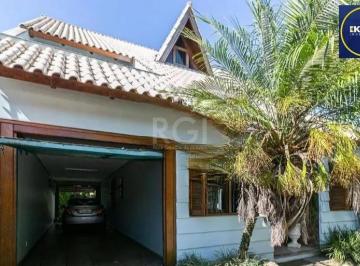 Casa · 336m² · 4 Quartos · 2 Vagas · Casa para Venda - 336m², 4 dormitórios, sendo 1 suites, 2 vagas - Camaquã